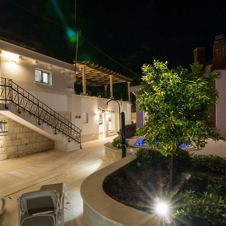 Villa Hurem Trogir Exteriör bild