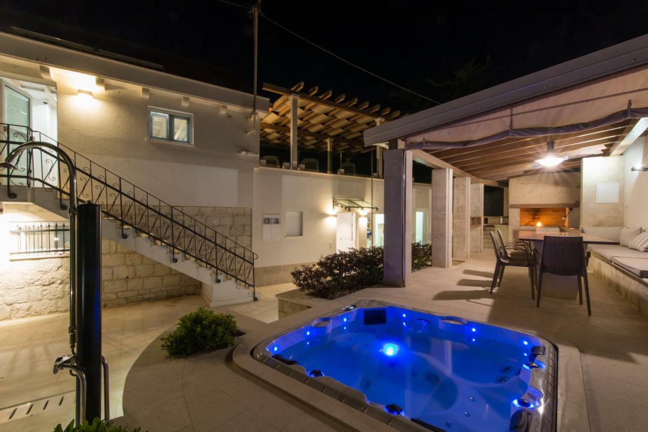 Villa Hurem Trogir Exteriör bild