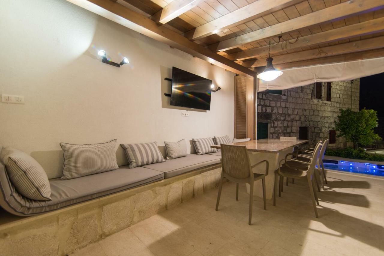 Villa Hurem Trogir Exteriör bild