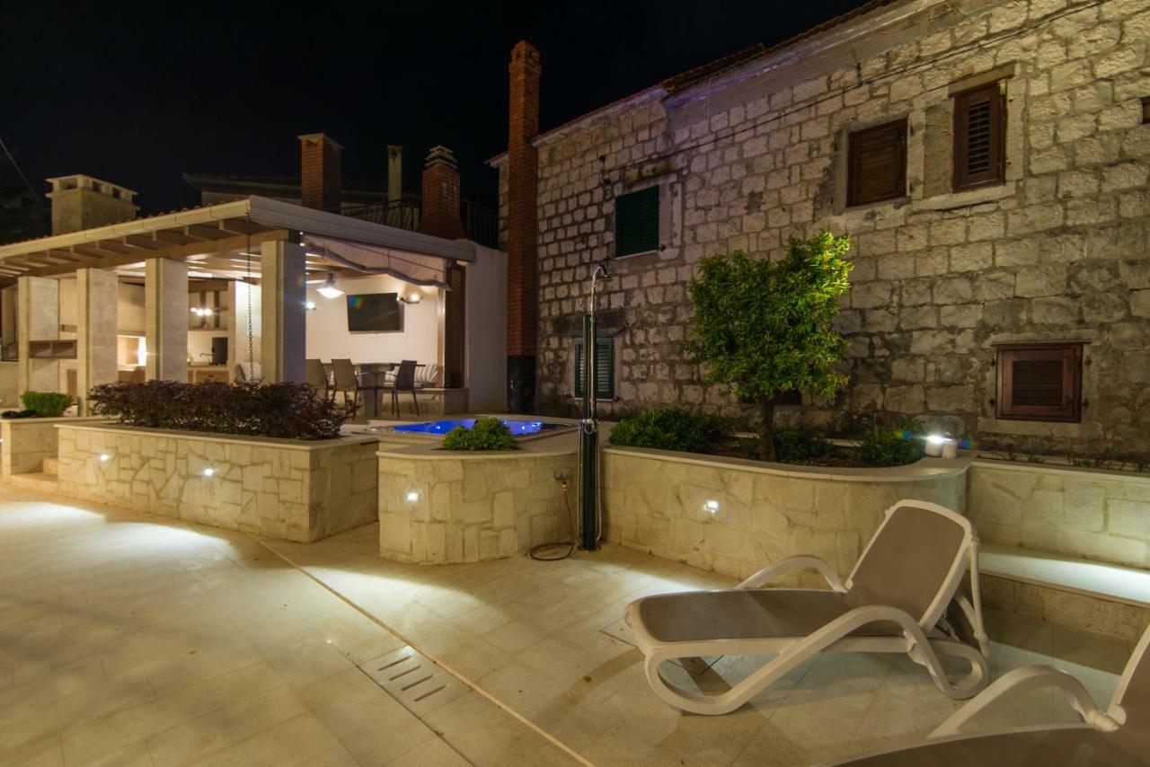 Villa Hurem Trogir Exteriör bild