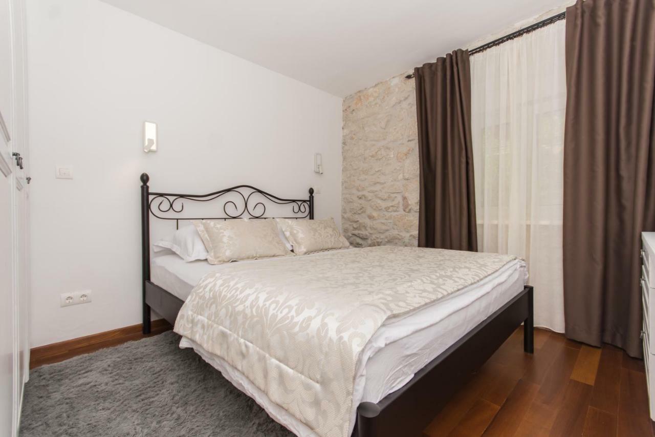 Villa Hurem Trogir Exteriör bild